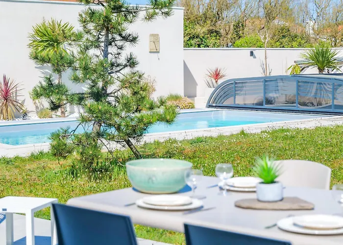 Magnifique Avec Piscine - 8 Personnes - Paracou Villa