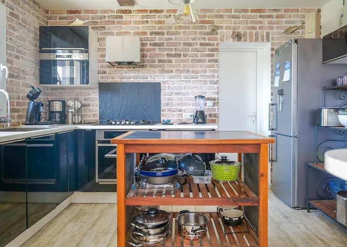 Magnifique Avec Piscine - 8 Personnes - Paracou Villa